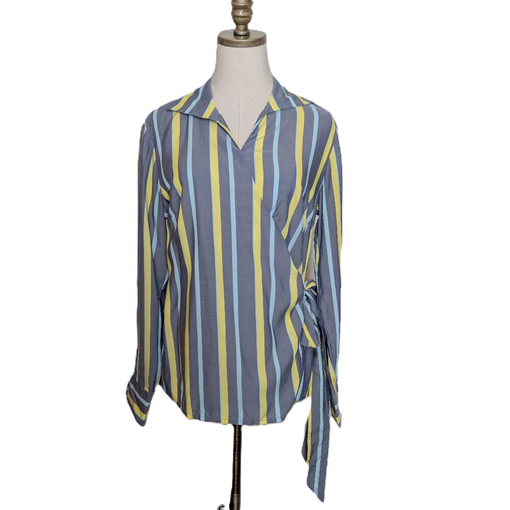 Foxcroft Business Long Sleeve Wrap Shirt Blouse Size S Gray Striped V-Neck